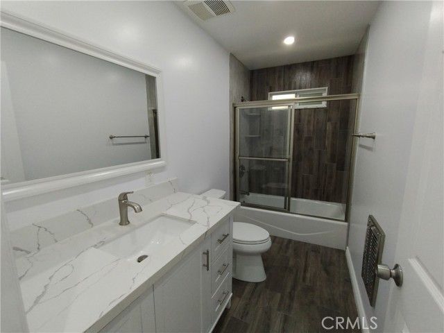 Building Photo - 13714 Hoyt St