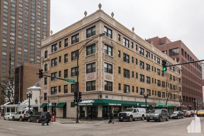 Building Photo - 1164 N Dearborn-313