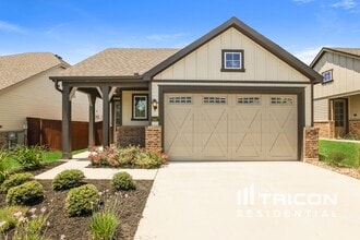 Building Photo - 1621 Palo Verde Wy