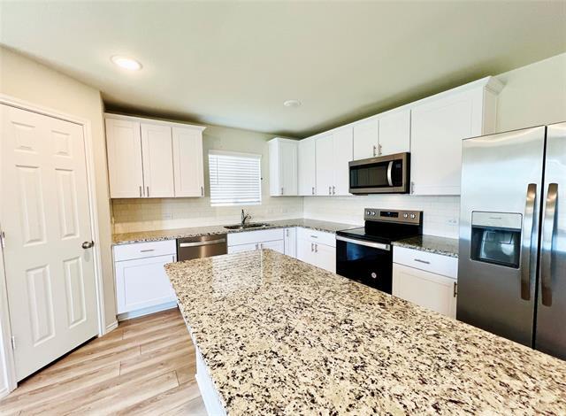 Building Photo - 4649 Greyberry Dr