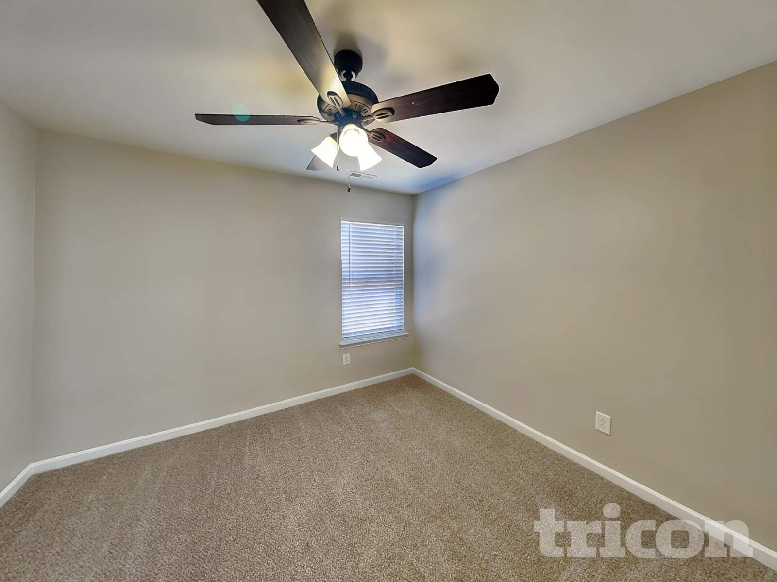 Building Photo - 16123 Raptor Ct