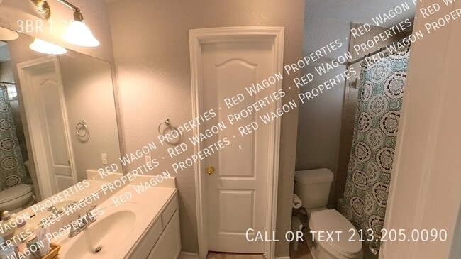 Building Photo - 6102 S Jolie Ct