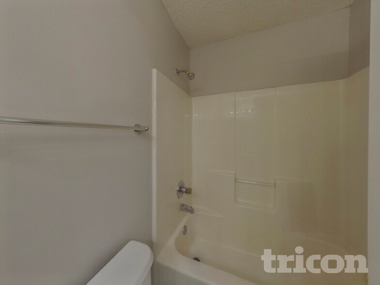 Building Photo - 83151 St Mark Dr