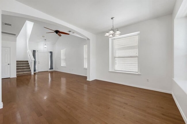 Building Photo - 1616 Kemah Dr