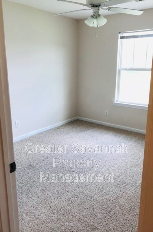 Building Photo - 125 Ventura Pl
