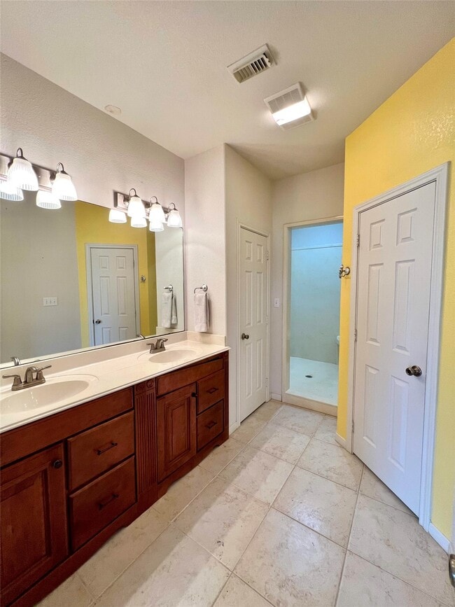 Building Photo - 4212 County Rd 182