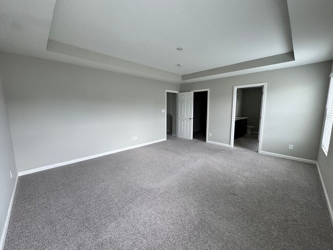 Building Photo - 3238 Creekridge Ct