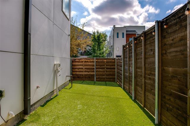 Building Photo - 5711 Bryan Pkwy