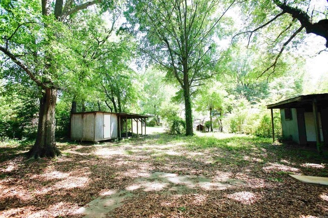 Building Photo - 25 Sunnydale Dr
