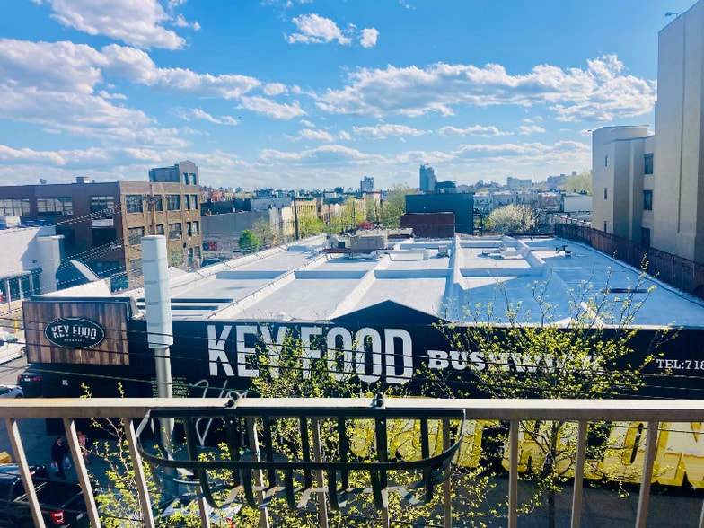 Building Photo - 93 Wyckoff Ave