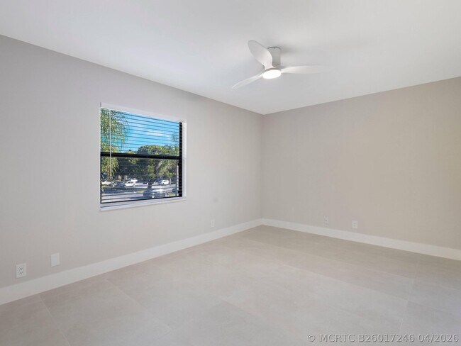 Building Photo - 7 Crossings Cir