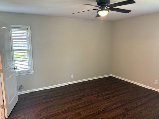 Building Photo - 619 Grove Pkwy SE