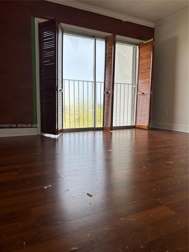 Building Photo - 7801 NE 4th Ct