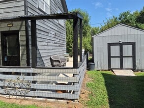 Building Photo - 12335 Roy Rd