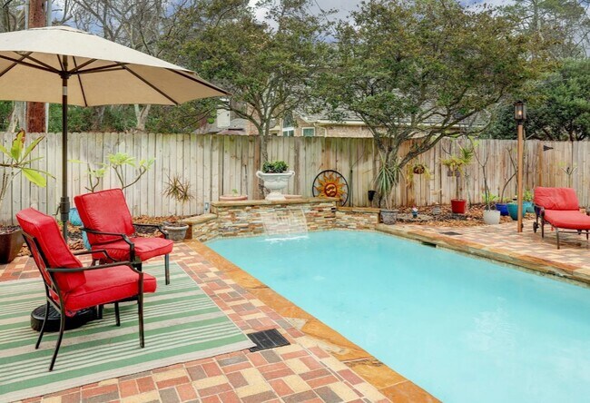 Building Photo - 7807 Allegro Dr