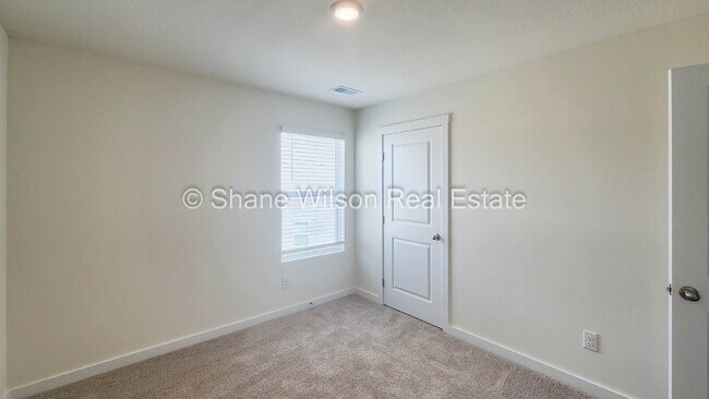 Building Photo - Recently built 4-Bedroom Home with 2.5 Baths in Dalton - 2,382 Sq Ft of Comfort!