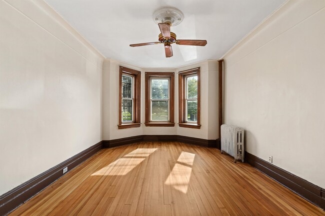 Building Photo - 477 Palisade Ave