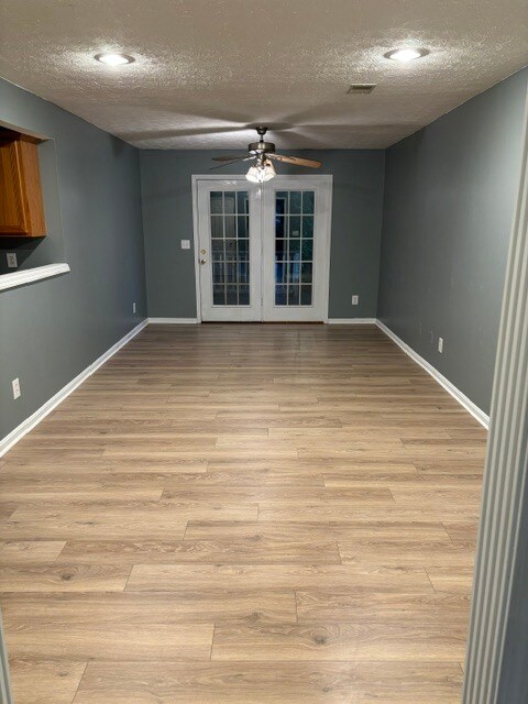 Building Photo - 121 Ashberry Dr