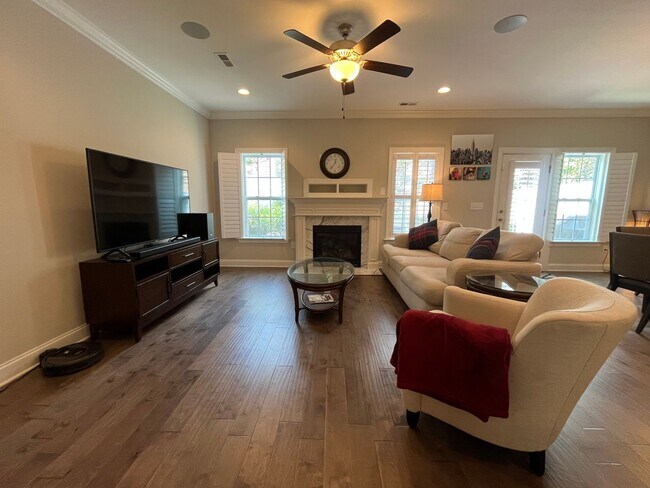 Building Photo - Exceptional 4BD, 2.5BA Cary Townhome with 2-Car Garage, Bonus 2nd Floor Living Space, and Private...