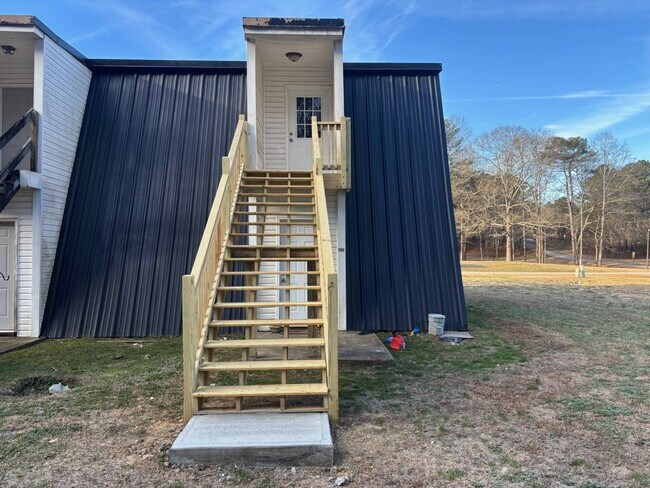 Building Photo - 328 Carter Rd