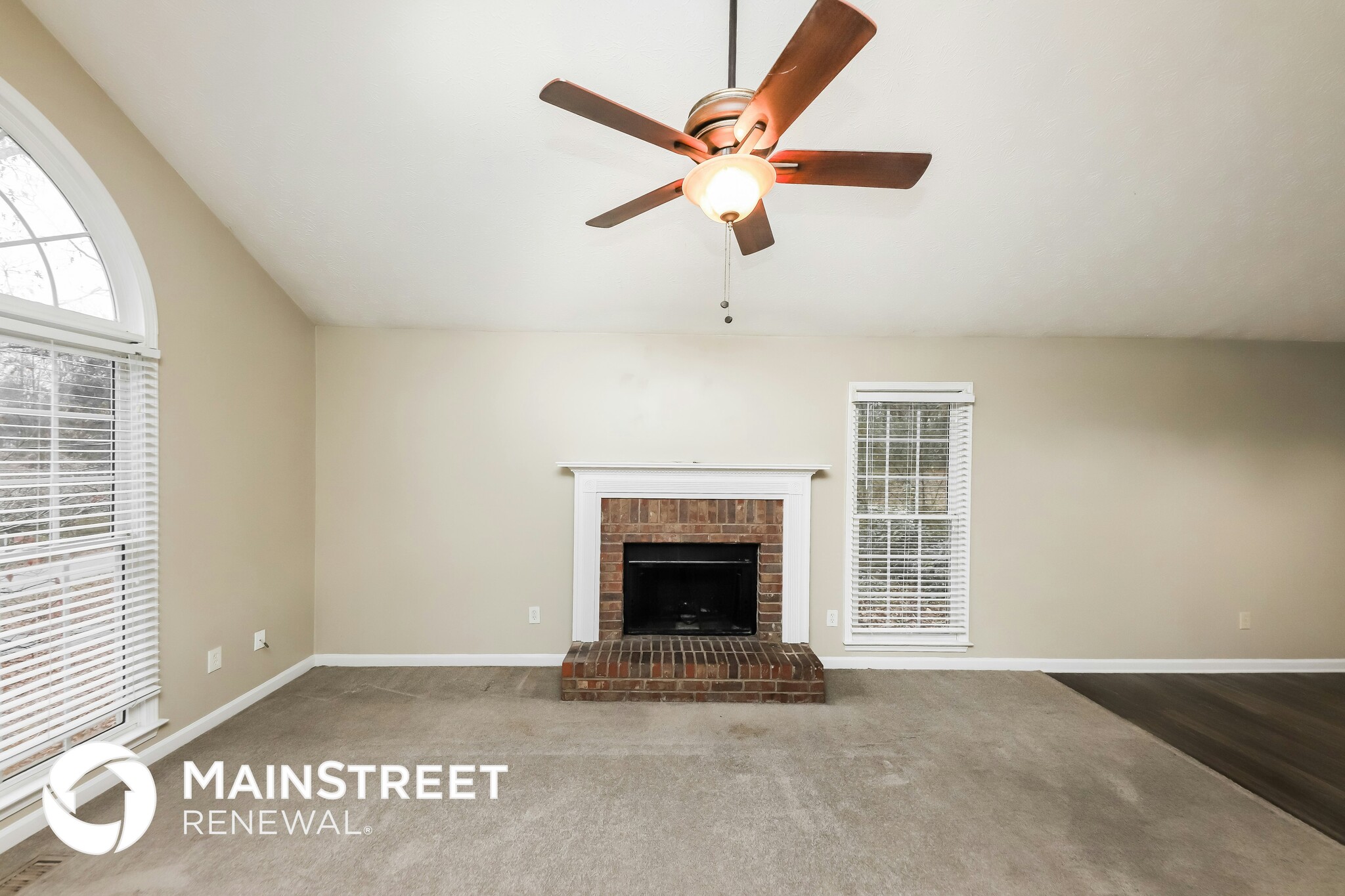 Building Photo - 28 Loxley Ct