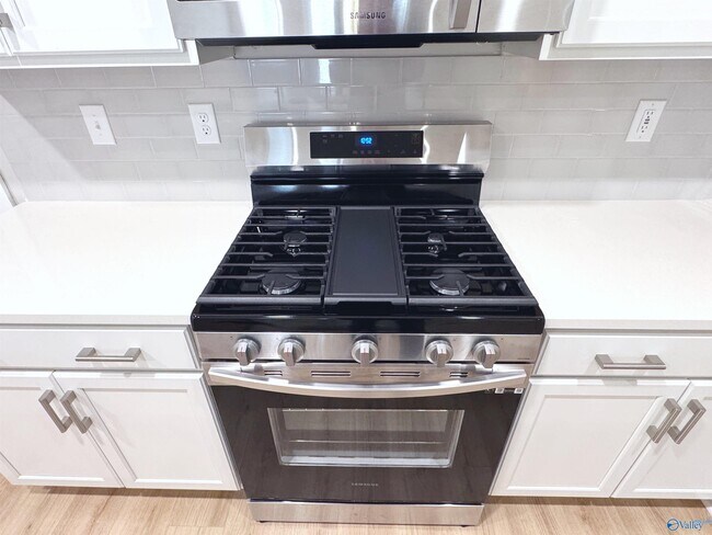 Building Photo - 7517 Doris Ruth Ln SE