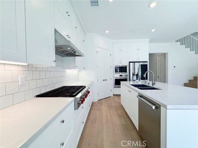 Building Photo - 224 Fiore