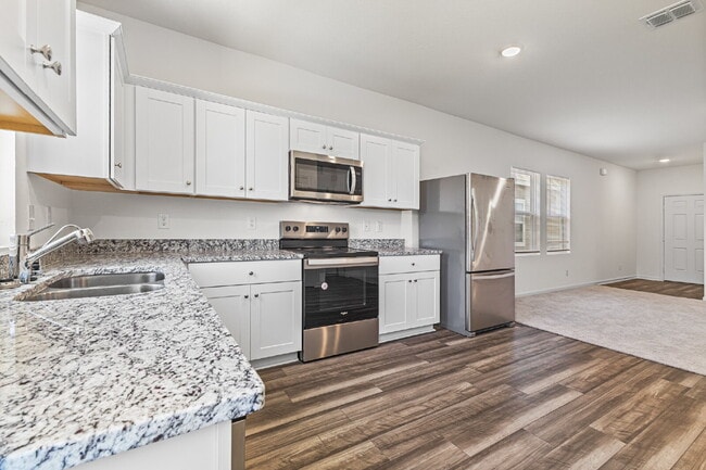Building Photo - 1136 King Eider