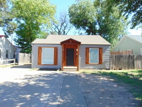 Building Photo - 2628-26