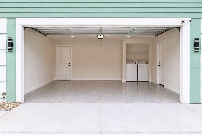Building Photo - 12416 Cobble Stone Dr