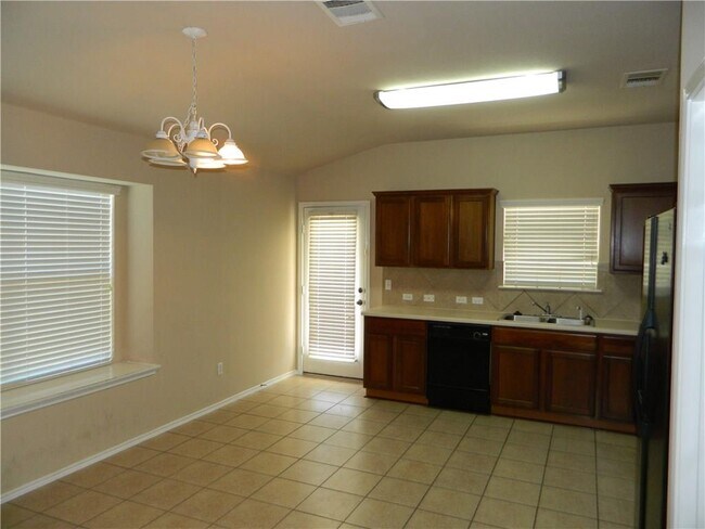 Building Photo - 3149 Henderson Path