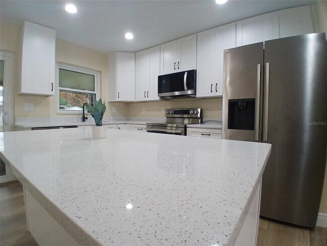 Building Photo - 181 Guaymas Dr