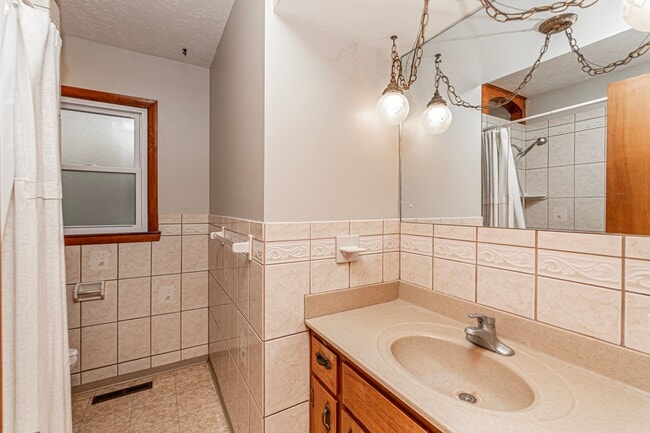 Building Photo - Please View 3D Virtual Walk-Through Before Scheduling a Showing