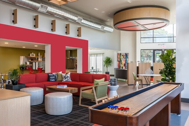 Building Photo - 777 Hamilton