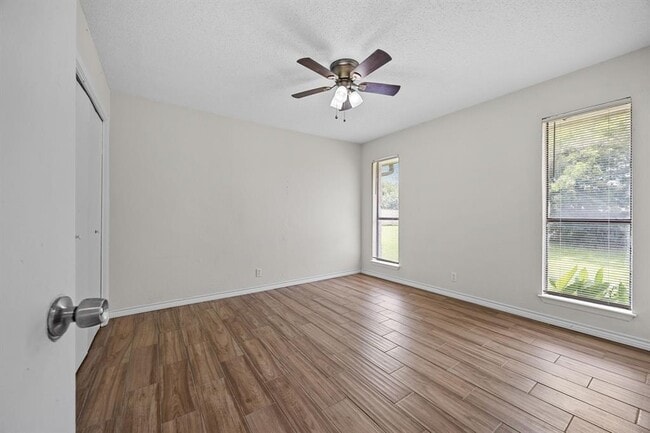 Building Photo - 1105 Spring Breeze Cove