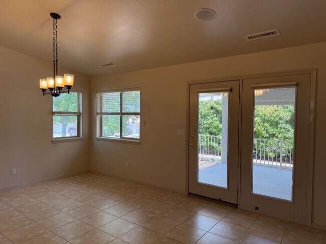 Building Photo - 7378 E Mingus Trail