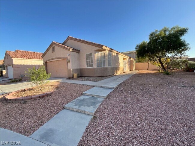 Building Photo - 93 Cree Ave