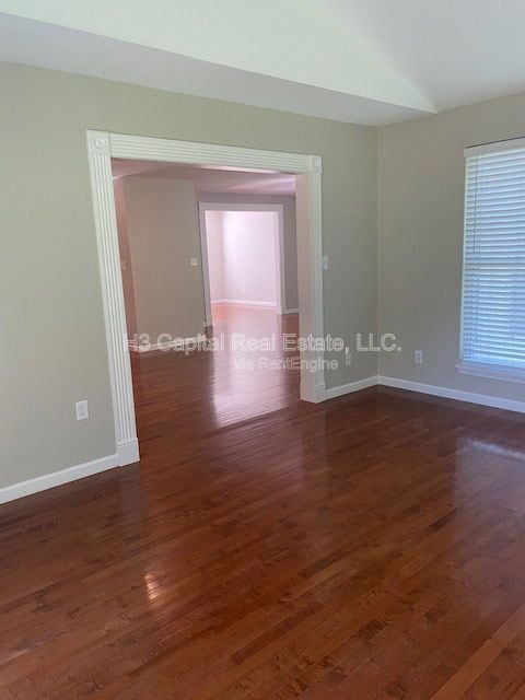 Building Photo - 2852 Fairway Dr