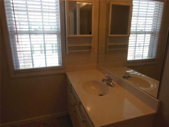 Building Photo - 2970 Wintercrest Trace