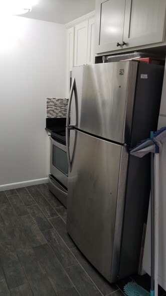 Building Photo - 1610 Kanunu St