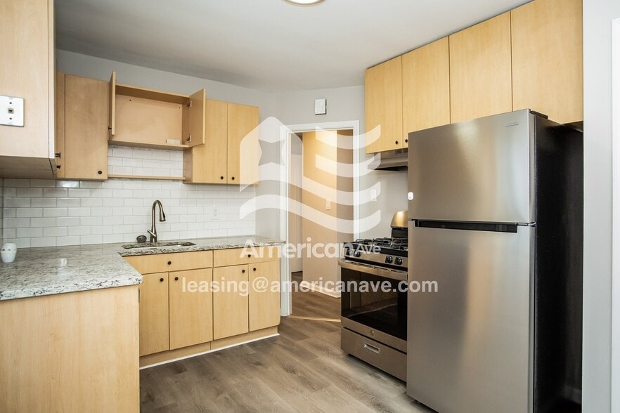 Building Photo - 15710 Stephens Rd