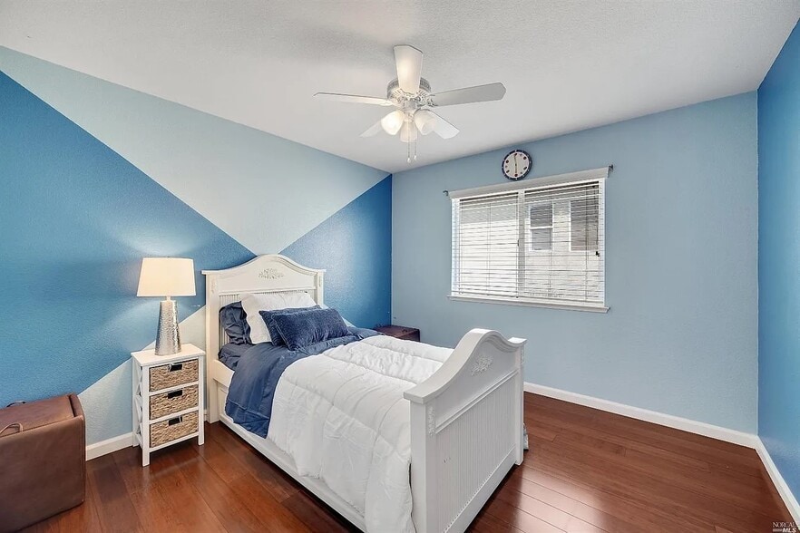 Building Photo - 332 Ring Neck St