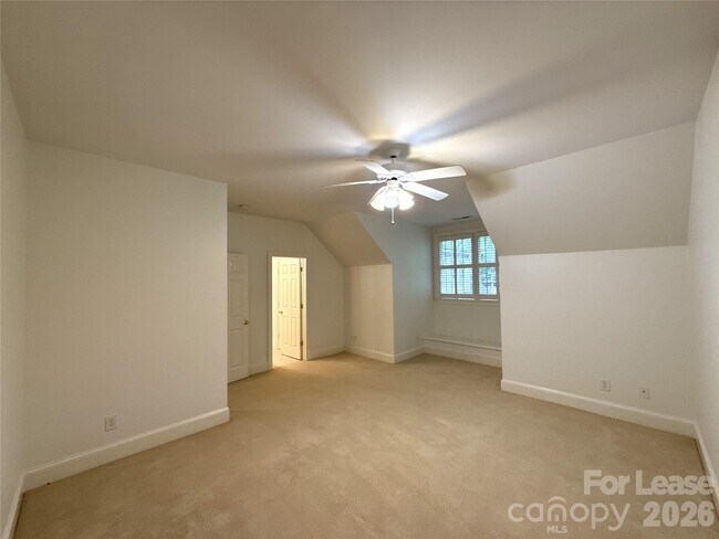 Building Photo - 1500 Ferncliff Rd