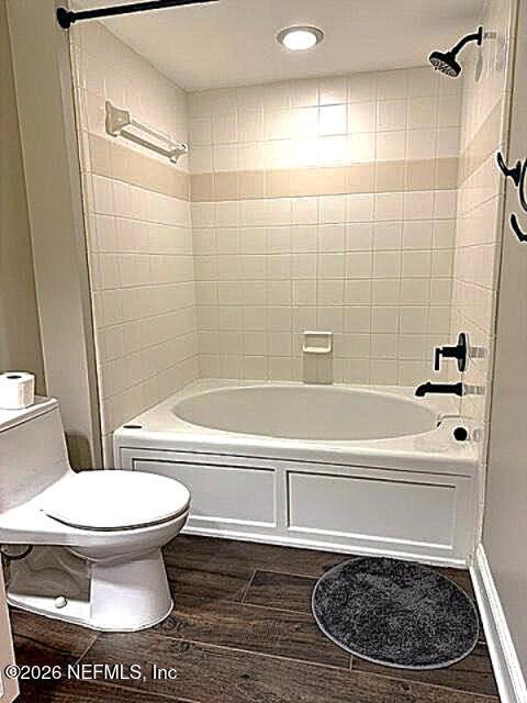 Building Photo - 400 E Bay St