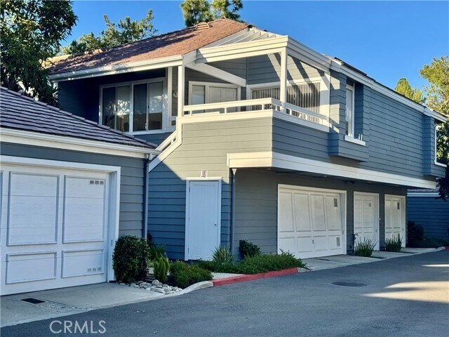 Building Photo - 182 Westport