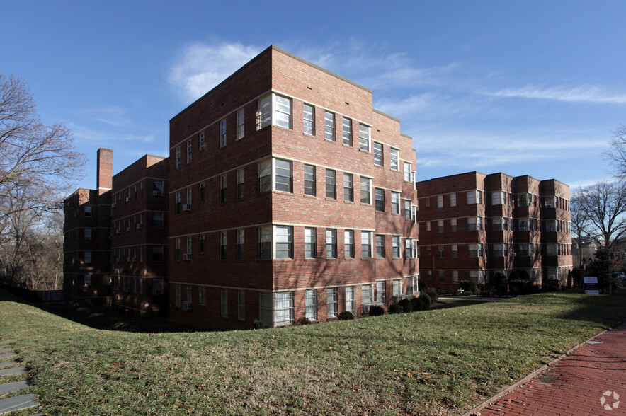 2501 Q St. NW - Q Street Apartments