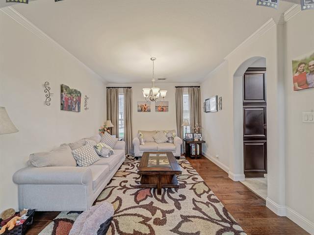 Building Photo - 1625 Goldenrod Ln