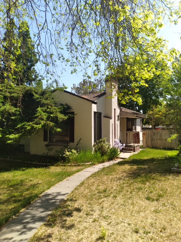 Building Photo - 136 Pierce St