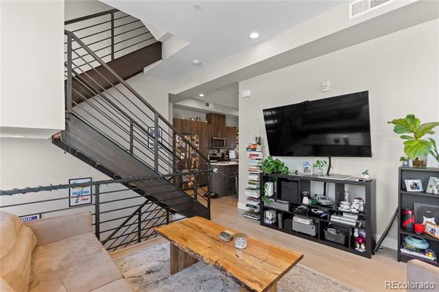 Building Photo - 4469 Tennyson St