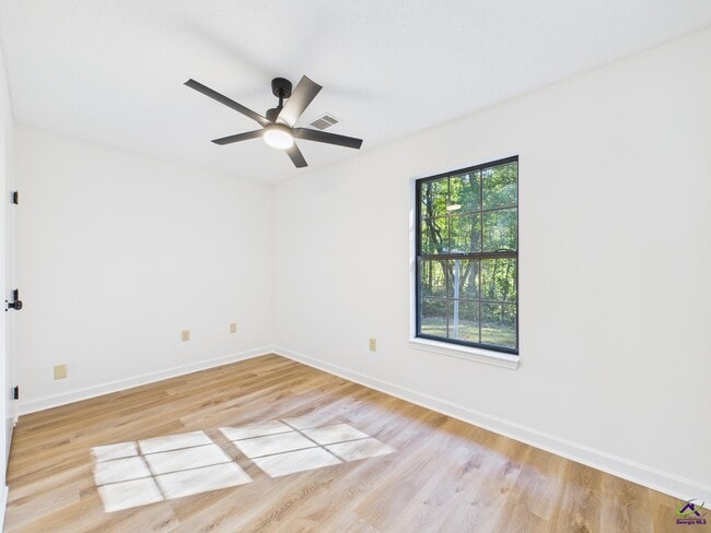 Building Photo - 4508 Bon Ayer Cir